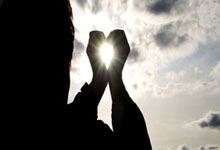 88体育官网:10人皇马逆转胜巴伦西亚 登顶西甲榜首.